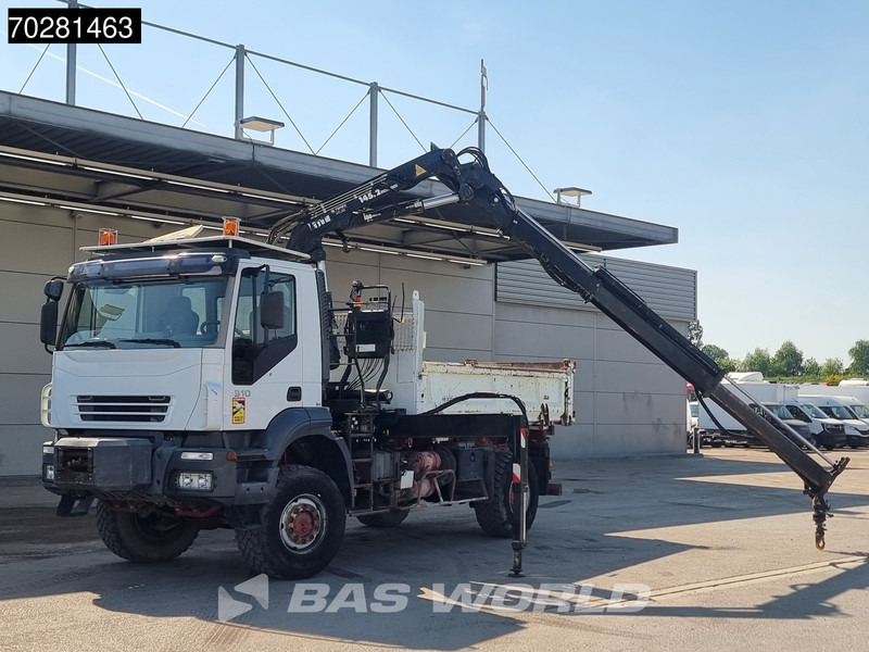 Iveco Trakker 310 4X4 Atlas 145.2-A2 Kran Crane 4x4 Big axle 6m3 3 sided tipper Euro 4 - Kiper, Kamion s kranom: slika Iveco Trakker 310 4X4 Atlas 145.2-A2 Kran Crane 4x4 Big axle 6m3 3 sided tipper Euro 4 - Kiper, Kamion s kranom Iveco Trakker 310 4X4 Atlas 145.2-A2 Kran Crane 4x4 Big axle 6m3 3 sided tipper Euro 4 - Kiper, Kamion s kranom: slika Iveco Trakker 310 4X4 Atlas 145.2-A2 Kran Crane 4x4 Big axle 6m3 3 sided tipper Euro 4 - Kiper, Kamion s kranom