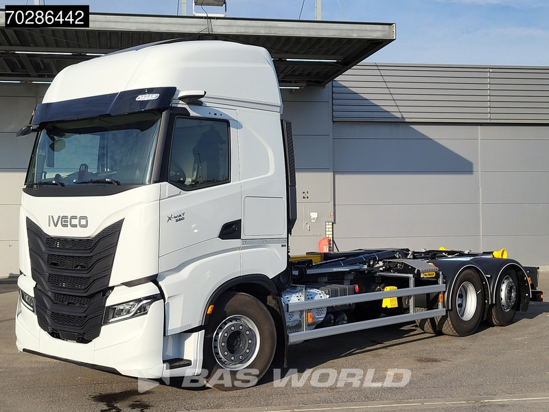 Iveco X-Way 580 6X2 NEW Palfinger PHT20SLD5 Hooklift Lift+steering Axle Automatic Navi ACC LED - Kamion s kukastom dizalicom: slika Iveco X-Way 580 6X2 NEW Palfinger PHT20SLD5 Hooklift Lift+steering Axle Automatic Navi ACC LED - Kamion s kukastom dizalicom Iveco X-Way 580 6X2 NEW Palfinger PHT20SLD5 Hooklift Lift+steering Axle Automatic Navi ACC LED - Kamion s kukastom dizalicom: slika Iveco X-Way 580 6X2 NEW Palfinger PHT20SLD5 Hooklift Lift+steering Axle Automatic Navi ACC LED - Kamion s kukastom dizalicom