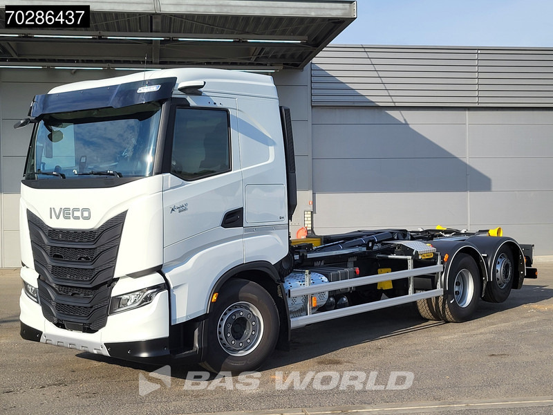 Iveco X-Way 580 6X2 Palfinger PHT20SLD5 Hooklift Lift+steering Axle Automatic Navi ACC LED Euro 6 - Kamion s kukastom dizalicom: slika Iveco X-Way 580 6X2 Palfinger PHT20SLD5 Hooklift Lift+steering Axle Automatic Navi ACC LED Euro 6 - Kamion s kukastom dizalicom Iveco X-Way 580 6X2 Palfinger PHT20SLD5 Hooklift Lift+steering Axle Automatic Navi ACC LED Euro 6 - Kamion s kukastom dizalicom: slika Iveco X-Way 580 6X2 Palfinger PHT20SLD5 Hooklift Lift+steering Axle Automatic Navi ACC LED Euro 6 - Kamion s kukastom dizalicom