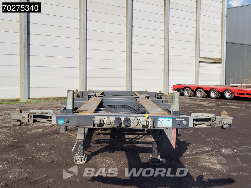 Kässbohrer CS Multi 45ft 2xLiftachse TÜV 08/25 - Transporter kontejnera/ Poluprikolica s izmjenjivim sanducima: slika Kässbohrer CS Multi 45ft 2xLiftachse TÜV 08/25 - Transporter kontejnera/ Poluprikolica s izmjenjivim sanducima Kässbohrer CS Multi 45ft 2xLiftachse TÜV 08/25 - Transporter kontejnera/ Poluprikolica s izmjenjivim sanducima: slika Kässbohrer CS Multi 45ft 2xLiftachse TÜV 08/25 - Transporter kontejnera/ Poluprikolica s izmjenjivim sanducima