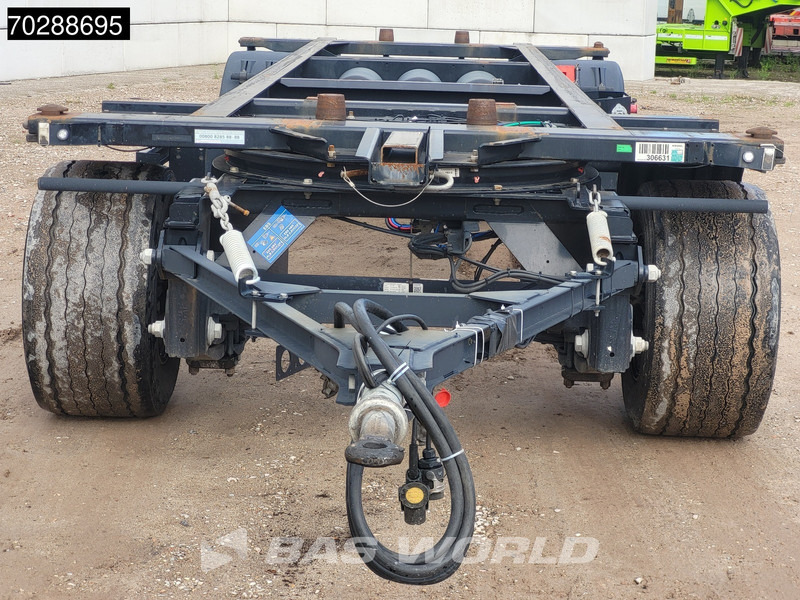 Kögel AW18 - Transporter kontejnera/ Prikolica s izmjenjivim sanducima: slika Kögel AW18 - Transporter kontejnera/ Prikolica s izmjenjivim sanducima Kögel AW18 - Transporter kontejnera/ Prikolica s izmjenjivim sanducima: slika Kögel AW18 - Transporter kontejnera/ Prikolica s izmjenjivim sanducima