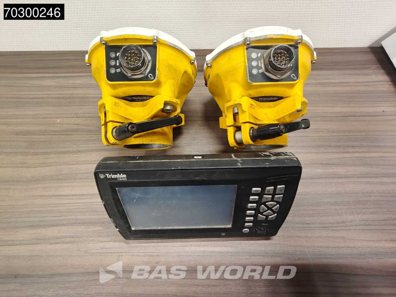 Komatsu PC210 LC-10 - Bager gusjeničar: slika Komatsu PC210 LC-10 - Bager gusjeničar Komatsu PC210 LC-10 - Bager gusjeničar: slika Komatsu PC210 LC-10 - Bager gusjeničar