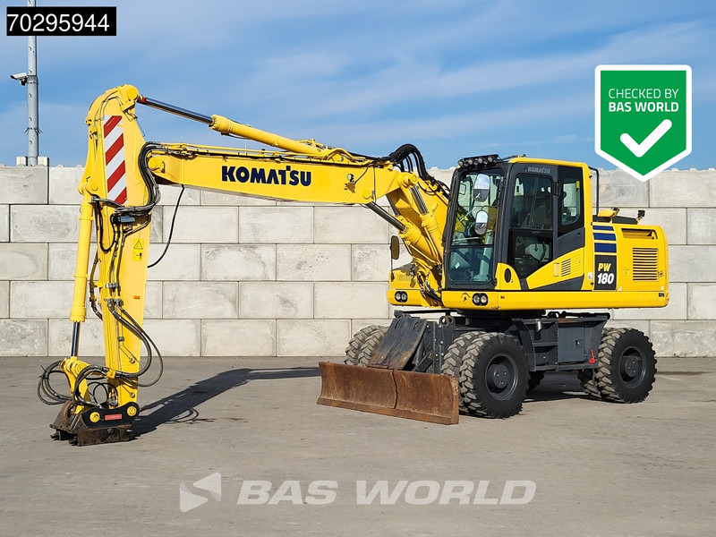 Komatsu PW180 -11 - Bager na kotačima: slika Komatsu PW180 -11 - Bager na kotačima Komatsu PW180 -11 - Bager na kotačima: slika Komatsu PW180 -11 - Bager na kotačima