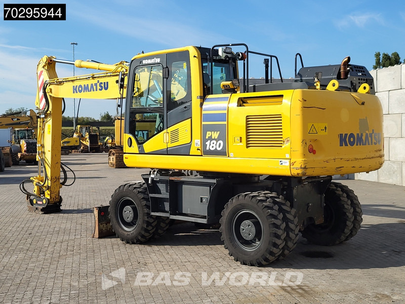 Komatsu PW180 -11 - Bager na kotačima: slika Komatsu PW180 -11 - Bager na kotačima Komatsu PW180 -11 - Bager na kotačima: slika Komatsu PW180 -11 - Bager na kotačima