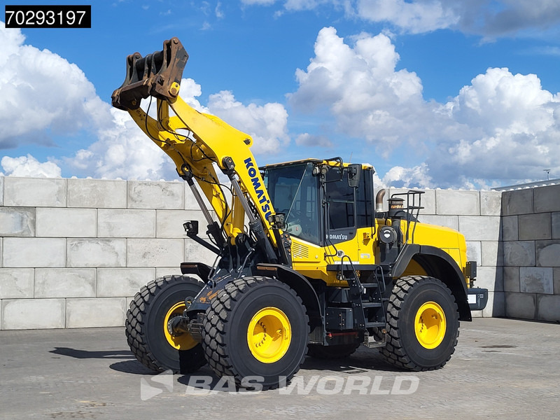 Komatsu WA380 -8E0 DUTCH MACHINE - Utovarivač na kotačima: slika Komatsu WA380 -8E0 DUTCH MACHINE - Utovarivač na kotačima Komatsu WA380 -8E0 DUTCH MACHINE - Utovarivač na kotačima: slika Komatsu WA380 -8E0 DUTCH MACHINE - Utovarivač na kotačima