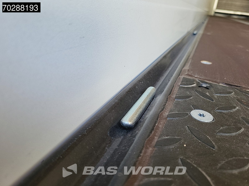 Novi Poluprikolica sa zatvorenim sandukom Krone SZ City NEW Lift+Lenkachse Tail Lift: slika Novi Poluprikolica sa zatvorenim sandukom Krone SZ City NEW Lift+Lenkachse Tail Lift