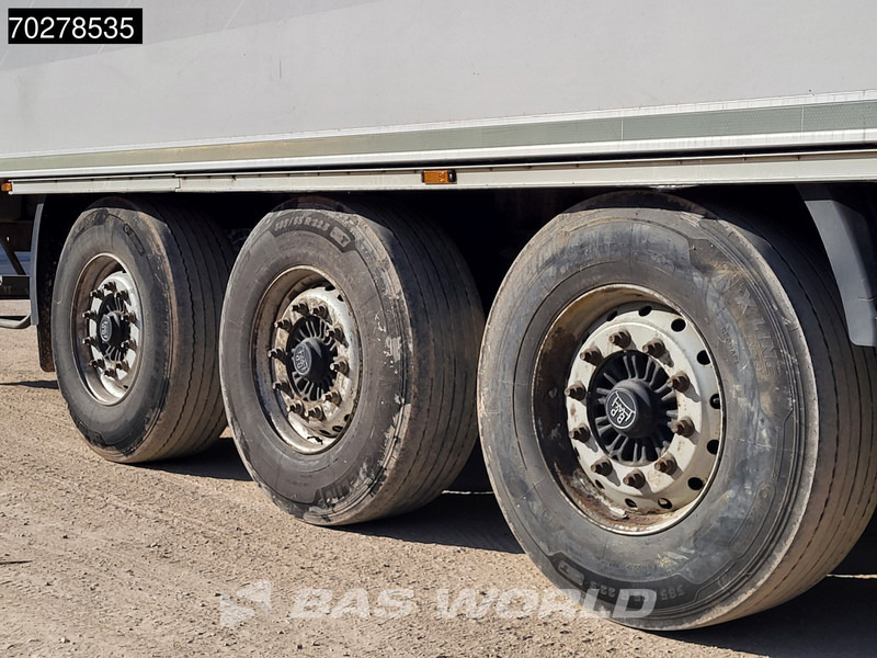 Poluprikolica hladnjača LAMBERET Carrier Vector 1550 3 axles Liftachse: slika Poluprikolica hladnjača LAMBERET Carrier Vector 1550 3 axles Liftachse Poluprikolica hladnjača LAMBERET Carrier Vector 1550 3 axles Liftachse: slika Poluprikolica hladnjača LAMBERET Carrier Vector 1550 3 axles Liftachse