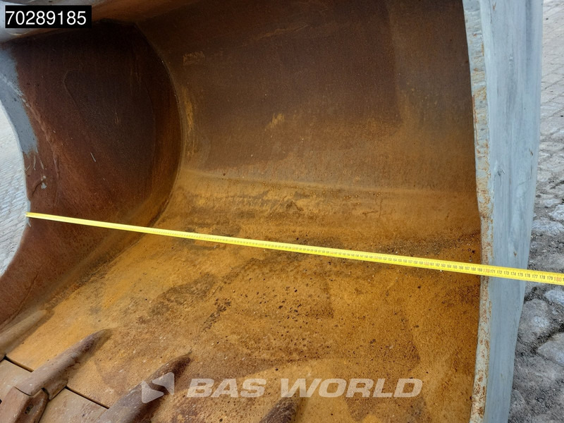 Bager gusjeničar Liebherr R936 LCV: slika Bager gusjeničar Liebherr R936 LCV Bager gusjeničar Liebherr R936 LCV: slika Bager gusjeničar Liebherr R936 LCV