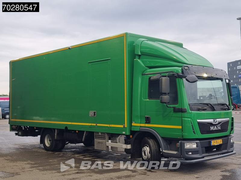 MAN TGL 10.190 4X2 10tonner NL-Truck Ladebordwand Automatic Euro 6 - Kamion sandučar: slika MAN TGL 10.190 4X2 10tonner NL-Truck Ladebordwand Automatic Euro 6 - Kamion sandučar MAN TGL 10.190 4X2 10tonner NL-Truck Ladebordwand Automatic Euro 6 - Kamion sandučar: slika MAN TGL 10.190 4X2 10tonner NL-Truck Ladebordwand Automatic Euro 6 - Kamion sandučar