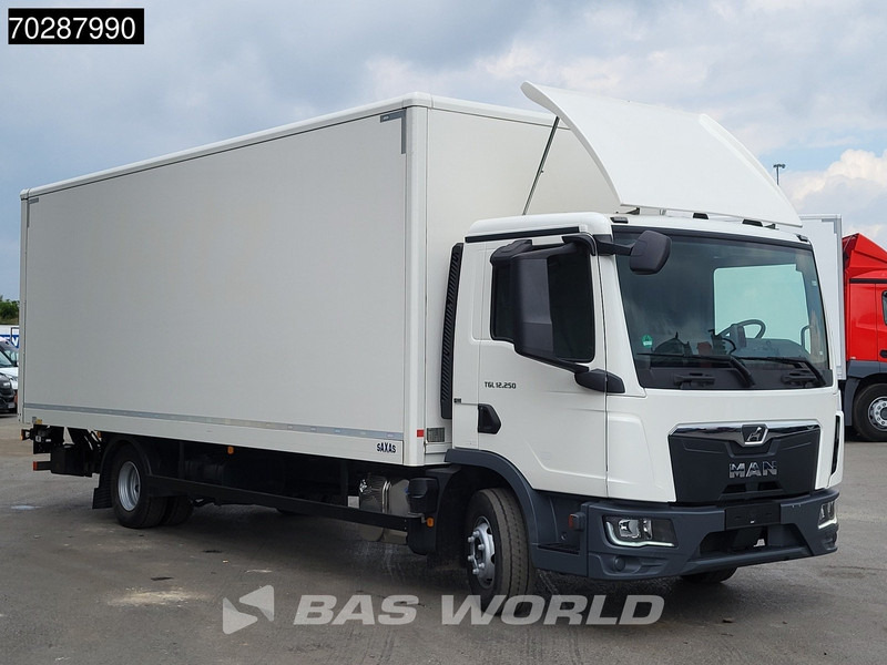 MAN TGL 12.250 4X2 12tonner 1500kg Ladebordwand Automatic Euro 6 - Kamion sandučar: slika MAN TGL 12.250 4X2 12tonner 1500kg Ladebordwand Automatic Euro 6 - Kamion sandučar MAN TGL 12.250 4X2 12tonner 1500kg Ladebordwand Automatic Euro 6 - Kamion sandučar: slika MAN TGL 12.250 4X2 12tonner 1500kg Ladebordwand Automatic Euro 6 - Kamion sandučar