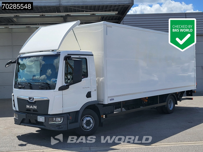 MAN TGL 12.250 4X2 LOW mileage! 1500kg Ladebordwand Automatic Euro 6 - Kamion sandučar: slika MAN TGL 12.250 4X2 LOW mileage! 1500kg Ladebordwand Automatic Euro 6 - Kamion sandučar MAN TGL 12.250 4X2 LOW mileage! 1500kg Ladebordwand Automatic Euro 6 - Kamion sandučar: slika MAN TGL 12.250 4X2 LOW mileage! 1500kg Ladebordwand Automatic Euro 6 - Kamion sandučar