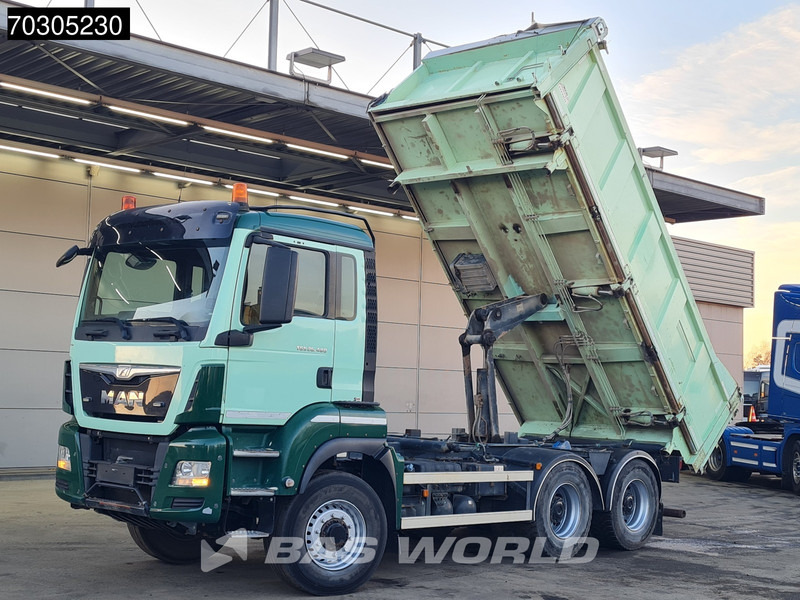Kiper MAN TGS 26.480 6X6 13 m³ 2-way tipper Tarpaulin 6x6 Hydrodrive Big-Axle Euro 6: slika Kiper MAN TGS 26.480 6X6 13 m³ 2-way tipper Tarpaulin 6x6 Hydrodrive Big-Axle Euro 6