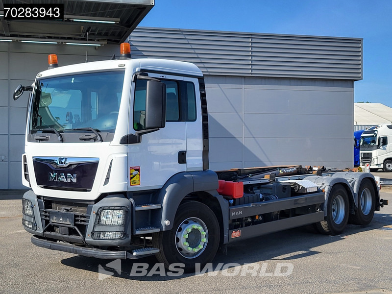 MAN TGS 28.460 6X2 20 Tonnes Marrel containersystem Automatic Liftachse Euro 6 - Kamion s kukastom dizalicom: slika MAN TGS 28.460 6X2 20 Tonnes Marrel containersystem Automatic Liftachse Euro 6 - Kamion s kukastom dizalicom MAN TGS 28.460 6X2 20 Tonnes Marrel containersystem Automatic Liftachse Euro 6 - Kamion s kukastom dizalicom: slika MAN TGS 28.460 6X2 20 Tonnes Marrel containersystem Automatic Liftachse Euro 6 - Kamion s kukastom dizalicom