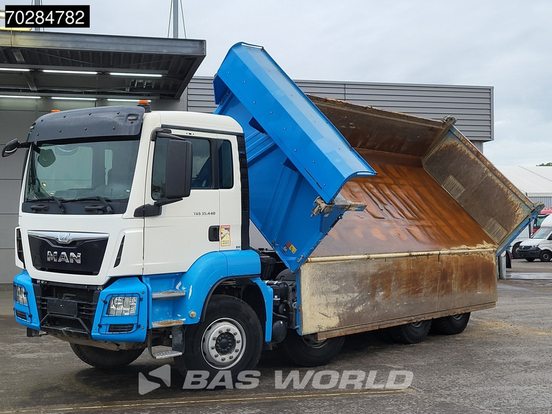 MAN TGS 35.440 8X4 Big-Axle Steelsuspension Navi Euro 6 - Kiper: slika MAN TGS 35.440 8X4 Big-Axle Steelsuspension Navi Euro 6 - Kiper MAN TGS 35.440 8X4 Big-Axle Steelsuspension Navi Euro 6 - Kiper: slika MAN TGS 35.440 8X4 Big-Axle Steelsuspension Navi Euro 6 - Kiper