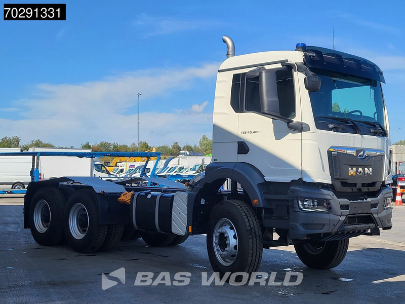 MAN TGS 40.400 6X4 New! Steelsuspension Big-Axle Automatic Euro 2 - Kamion-šasija: slika MAN TGS 40.400 6X4 New! Steelsuspension Big-Axle Automatic Euro 2 - Kamion-šasija MAN TGS 40.400 6X4 New! Steelsuspension Big-Axle Automatic Euro 2 - Kamion-šasija: slika MAN TGS 40.400 6X4 New! Steelsuspension Big-Axle Automatic Euro 2 - Kamion-šasija