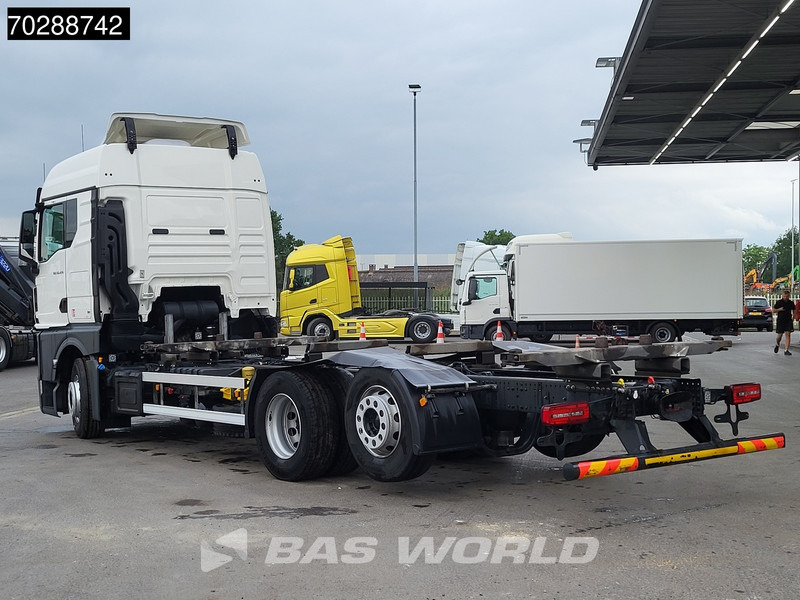 MAN TGX 26.470 6X2 Retarder BDF Standairco Lift-Axle Automatic LED Euro 6 - Transporter kontejnera/ Kamion s izmjenjivim sanducima: slika MAN TGX 26.470 6X2 Retarder BDF Standairco Lift-Axle Automatic LED Euro 6 - Transporter kontejnera/ Kamion s izmjenjivim sanducima MAN TGX 26.470 6X2 Retarder BDF Standairco Lift-Axle Automatic LED Euro 6 - Transporter kontejnera/ Kamion s izmjenjivim sanducima: slika MAN TGX 26.470 6X2 Retarder BDF Standairco Lift-Axle Automatic LED Euro 6 - Transporter kontejnera/ Kamion s izmjenjivim sanducima
