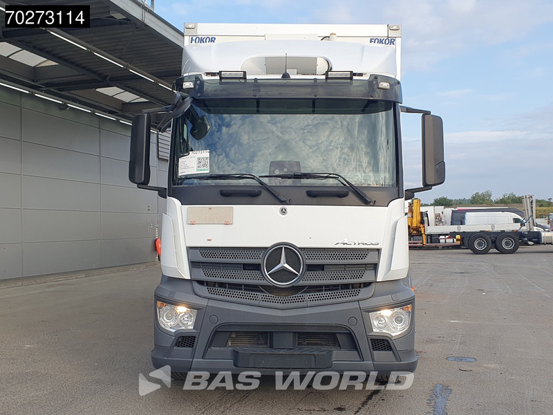 Mercedes-Benz Actros 1827 4X2 2000kg Ladebordwand Xenon ClassicSpace Automatic Euro 6 - Kamion sandučar: slika Mercedes-Benz Actros 1827 4X2 2000kg Ladebordwand Xenon ClassicSpace Automatic Euro 6 - Kamion sandučar Mercedes-Benz Actros 1827 4X2 2000kg Ladebordwand Xenon ClassicSpace Automatic Euro 6 - Kamion sandučar: slika Mercedes-Benz Actros 1827 4X2 2000kg Ladebordwand Xenon ClassicSpace Automatic Euro 6 - Kamion sandučar