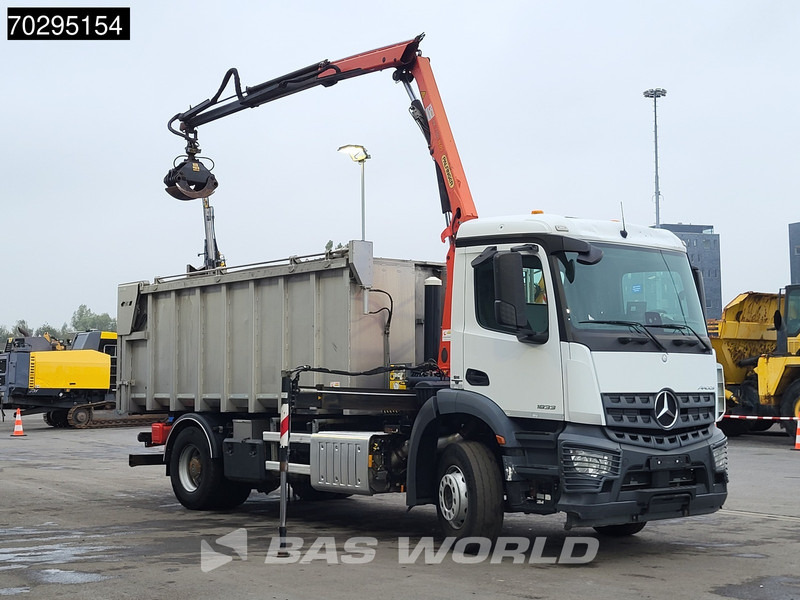Mercedes-Benz Actros 1833 4X2 Palfinger PK7.501 SLD Kran Crane 17m3 tipper Big-Axle Euro 6 - Kiper, Kamion s kranom: slika Mercedes-Benz Actros 1833 4X2 Palfinger PK7.501 SLD Kran Crane 17m3 tipper Big-Axle Euro 6 - Kiper, Kamion s kranom Mercedes-Benz Actros 1833 4X2 Palfinger PK7.501 SLD Kran Crane 17m3 tipper Big-Axle Euro 6 - Kiper, Kamion s kranom: slika Mercedes-Benz Actros 1833 4X2 Palfinger PK7.501 SLD Kran Crane 17m3 tipper Big-Axle Euro 6 - Kiper, Kamion s kranom