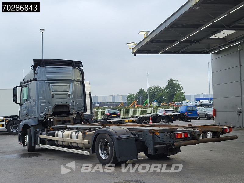 Mercedes-Benz Actros 1843 4X2 BDF 2xTanks Automatic Euro 6 - Transporter kontejnera/ Kamion s izmjenjivim sanducima: slika Mercedes-Benz Actros 1843 4X2 BDF 2xTanks Automatic Euro 6 - Transporter kontejnera/ Kamion s izmjenjivim sanducima Mercedes-Benz Actros 1843 4X2 BDF 2xTanks Automatic Euro 6 - Transporter kontejnera/ Kamion s izmjenjivim sanducima: slika Mercedes-Benz Actros 1843 4X2 BDF 2xTanks Automatic Euro 6 - Transporter kontejnera/ Kamion s izmjenjivim sanducima