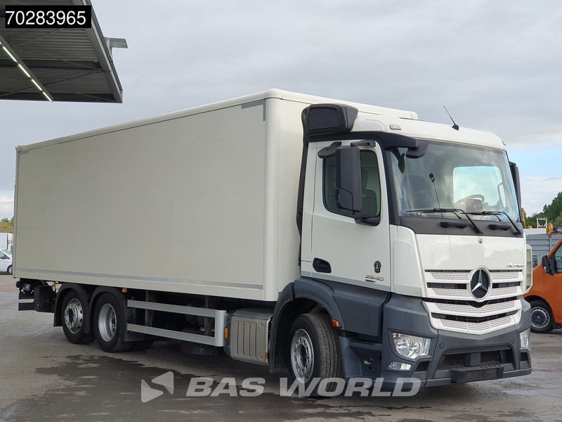 Mercedes-Benz Actros 2540 6X2 1500kg Ladebordwand Steering Axle Automatic Navi Euro 6 - Kamion sandučar: slika Mercedes-Benz Actros 2540 6X2 1500kg Ladebordwand Steering Axle Automatic Navi Euro 6 - Kamion sandučar Mercedes-Benz Actros 2540 6X2 1500kg Ladebordwand Steering Axle Automatic Navi Euro 6 - Kamion sandučar: slika Mercedes-Benz Actros 2540 6X2 1500kg Ladebordwand Steering Axle Automatic Navi Euro 6 - Kamion sandučar