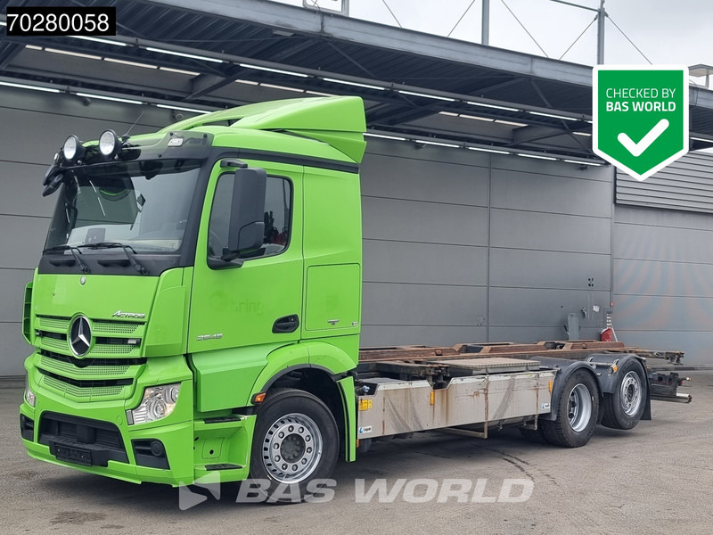 Mercedes-Benz Actros 2545 6X2 Hydraulic Liftable BDF system Lift+steering axle ADR Euro 6 - Transporter kontejnera/ Kamion s izmjenjivim sanducima: slika Mercedes-Benz Actros 2545 6X2 Hydraulic Liftable BDF system Lift+steering axle ADR Euro 6 - Transporter kontejnera/ Kamion s izmjenjivim sanducima Mercedes-Benz Actros 2545 6X2 Hydraulic Liftable BDF system Lift+steering axle ADR Euro 6 - Transporter kontejnera/ Kamion s izmjenjivim sanducima: slika Mercedes-Benz Actros 2545 6X2 Hydraulic Liftable BDF system Lift+steering axle ADR Euro 6 - Transporter kontejnera/ Kamion s izmjenjivim sanducima