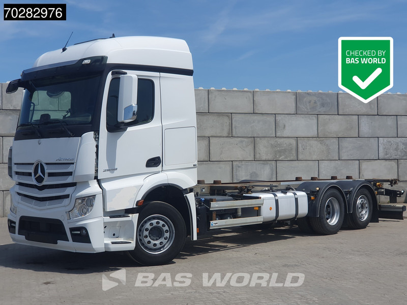 Transporter kontejnera/ Kamion s izmjenjivim sanducima Mercedes-Benz Actros 2548 Actros 6X2 BDF ACC Xenon Liftachse Euro 6: slika Transporter kontejnera/ Kamion s izmjenjivim sanducima Mercedes-Benz Actros 2548 Actros 6X2 BDF ACC Xenon Liftachse Euro 6