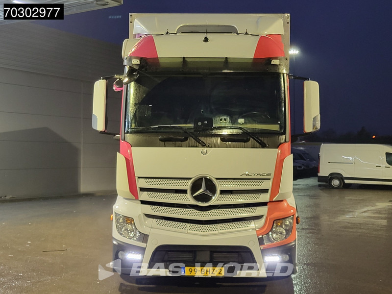 Kamion sandučar Mercedes-Benz Actros 2636 Actros 6X2 Steering Axle 2t Tailgate Full Air Euro 6: slika Kamion sandučar Mercedes-Benz Actros 2636 Actros 6X2 Steering Axle 2t Tailgate Full Air Euro 6