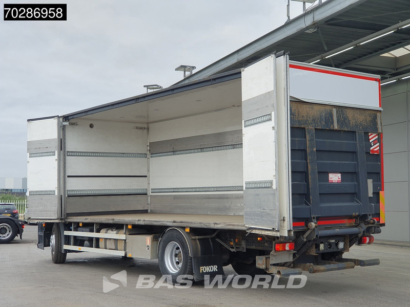 Mercedes-Benz Antos 1827 Antos 4X2 2000kg Ladebordwand Automatic Xenon Euro 6 - Kamion sandučar: slika Mercedes-Benz Antos 1827 Antos 4X2 2000kg Ladebordwand Automatic Xenon Euro 6 - Kamion sandučar Mercedes-Benz Antos 1827 Antos 4X2 2000kg Ladebordwand Automatic Xenon Euro 6 - Kamion sandučar: slika Mercedes-Benz Antos 1827 Antos 4X2 2000kg Ladebordwand Automatic Xenon Euro 6 - Kamion sandučar