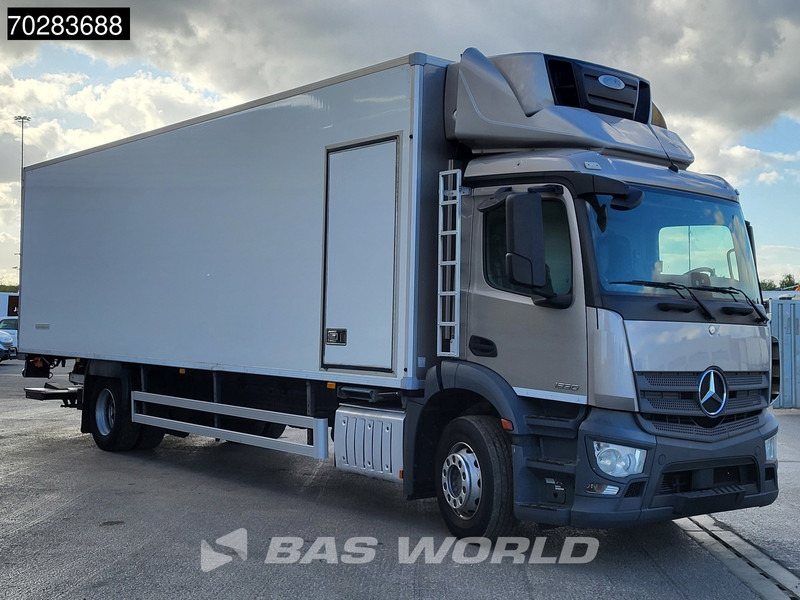 Mercedes-Benz Antos 1830 4X2 Carrier Supra 1150 2000kg Ladebordwand Automatic Euro 6 - Kamion hladnjača: slika Mercedes-Benz Antos 1830 4X2 Carrier Supra 1150 2000kg Ladebordwand Automatic Euro 6 - Kamion hladnjača Mercedes-Benz Antos 1830 4X2 Carrier Supra 1150 2000kg Ladebordwand Automatic Euro 6 - Kamion hladnjača: slika Mercedes-Benz Antos 1830 4X2 Carrier Supra 1150 2000kg Ladebordwand Automatic Euro 6 - Kamion hladnjača