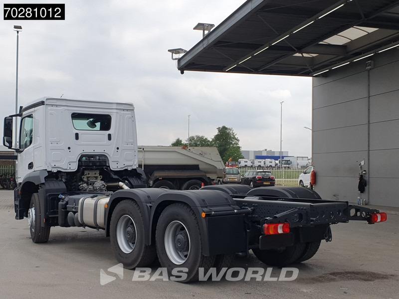 Mercedes-Benz Arocs 2636 6X4 NEW chassis Flange PTO Big-Axle Steelsuspension Euro 6 - Kamion-šasija: slika Mercedes-Benz Arocs 2636 6X4 NEW chassis Flange PTO Big-Axle Steelsuspension Euro 6 - Kamion-šasija Mercedes-Benz Arocs 2636 6X4 NEW chassis Flange PTO Big-Axle Steelsuspension Euro 6 - Kamion-šasija: slika Mercedes-Benz Arocs 2636 6X4 NEW chassis Flange PTO Big-Axle Steelsuspension Euro 6 - Kamion-šasija