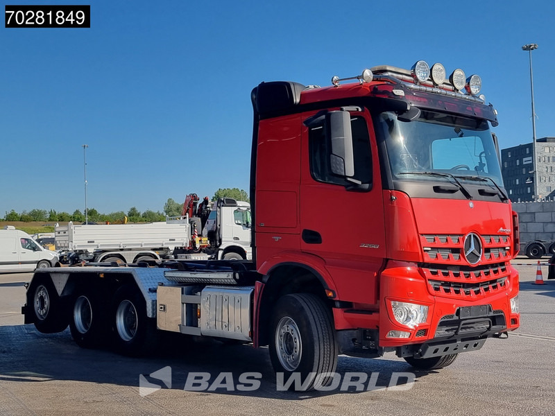 Mercedes-Benz Arocs 3258 8X4 24t Hiab XR24SL5924 Retarder Big-Axle Lift-Lenkachse Euro 6 - Kamion s kukastom dizalicom: slika Mercedes-Benz Arocs 3258 8X4 24t Hiab XR24SL5924 Retarder Big-Axle Lift-Lenkachse Euro 6 - Kamion s kukastom dizalicom Mercedes-Benz Arocs 3258 8X4 24t Hiab XR24SL5924 Retarder Big-Axle Lift-Lenkachse Euro 6 - Kamion s kukastom dizalicom: slika Mercedes-Benz Arocs 3258 8X4 24t Hiab XR24SL5924 Retarder Big-Axle Lift-Lenkachse Euro 6 - Kamion s kukastom dizalicom