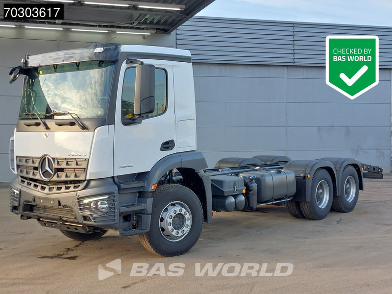 Mercedes-Benz Arocs 3340 6X4 NEW EURO 5 Chassis Steel Suspension Big-Axle Automatic - Kamion-šasija: slika Mercedes-Benz Arocs 3340 6X4 NEW EURO 5 Chassis Steel Suspension Big-Axle Automatic - Kamion-šasija Mercedes-Benz Arocs 3340 6X4 NEW EURO 5 Chassis Steel Suspension Big-Axle Automatic - Kamion-šasija: slika Mercedes-Benz Arocs 3340 6X4 NEW EURO 5 Chassis Steel Suspension Big-Axle Automatic - Kamion-šasija