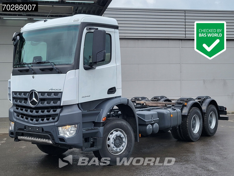 Mercedes-Benz Arocs 3342 6X4 NEW 6x4 chassis Big-Axle Automatic Steel suspension Euro 3 - Kamion-šasija: slika Mercedes-Benz Arocs 3342 6X4 NEW 6x4 chassis Big-Axle Automatic Steel suspension Euro 3 - Kamion-šasija Mercedes-Benz Arocs 3342 6X4 NEW 6x4 chassis Big-Axle Automatic Steel suspension Euro 3 - Kamion-šasija: slika Mercedes-Benz Arocs 3342 6X4 NEW 6x4 chassis Big-Axle Automatic Steel suspension Euro 3 - Kamion-šasija