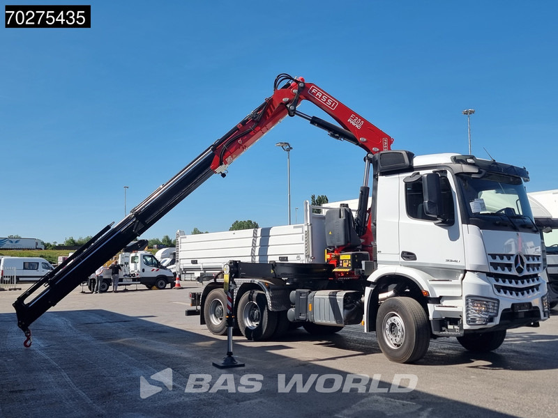 Mercedes-Benz Arocs 3348 6X4 Fassi F255A2.24 Kran Crane 9m3 3-Sided Tipper Big-Axle Euro 6 - Kiper, Kamion s kranom: slika Mercedes-Benz Arocs 3348 6X4 Fassi F255A2.24 Kran Crane 9m3 3-Sided Tipper Big-Axle Euro 6 - Kiper, Kamion s kranom Mercedes-Benz Arocs 3348 6X4 Fassi F255A2.24 Kran Crane 9m3 3-Sided Tipper Big-Axle Euro 6 - Kiper, Kamion s kranom: slika Mercedes-Benz Arocs 3348 6X4 Fassi F255A2.24 Kran Crane 9m3 3-Sided Tipper Big-Axle Euro 6 - Kiper, Kamion s kranom