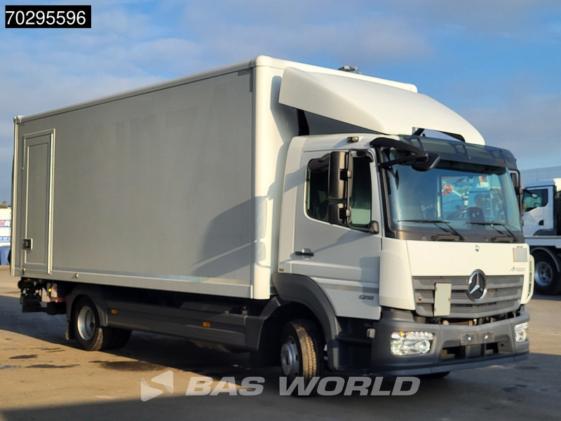 Mercedes-Benz Atego 1218 4X2 12tonner 1500kg Ladebordwand Automatic Euro 6 - Kamion sandučar: slika Mercedes-Benz Atego 1218 4X2 12tonner 1500kg Ladebordwand Automatic Euro 6 - Kamion sandučar Mercedes-Benz Atego 1218 4X2 12tonner 1500kg Ladebordwand Automatic Euro 6 - Kamion sandučar: slika Mercedes-Benz Atego 1218 4X2 12tonner 1500kg Ladebordwand Automatic Euro 6 - Kamion sandučar