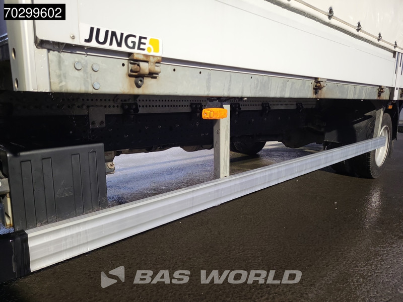 Kamion s ceradom Mitsubishi Canter 7C18 4X2 7.5tonner 1000kg Ladebordwand Automatic Euro 6: slika Kamion s ceradom Mitsubishi Canter 7C18 4X2 7.5tonner 1000kg Ladebordwand Automatic Euro 6