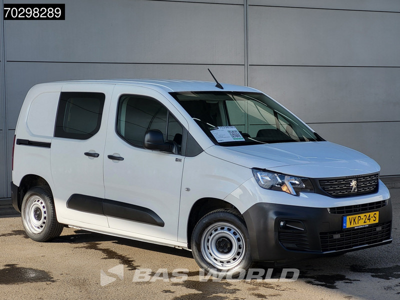 Peugeot Partner 110PK Benzine Emissievrij L1H1 Navi Airco Cruise Parkeersensoren Euro6 L1 Kompakt A/C Cruise control - Mali kombi: slika Peugeot Partner 110PK Benzine Emissievrij L1H1 Navi Airco Cruise Parkeersensoren Euro6 L1 Kompakt A/C Cruise control - Mali kombi Peugeot Partner 110PK Benzine Emissievrij L1H1 Navi Airco Cruise Parkeersensoren Euro6 L1 Kompakt A/C Cruise control - Mali kombi: slika Peugeot Partner 110PK Benzine Emissievrij L1H1 Navi Airco Cruise Parkeersensoren Euro6 L1 Kompakt A/C Cruise control - Mali kombi
