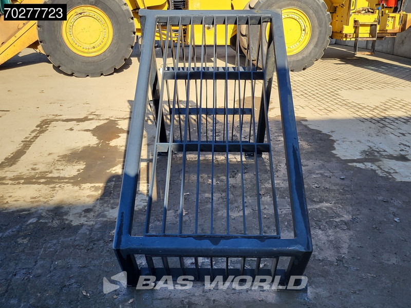 Demolition CAGE - Priključak: slika Demolition CAGE - Priključak Demolition CAGE - Priključak: slika Demolition CAGE - Priključak