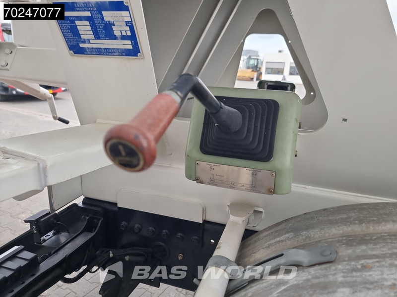 Novi Automješalica SHACMAN L3000 8X4 NEW 8m3 Liebherr Mixer Big Axle Steel suspension: slika Novi Automješalica SHACMAN L3000 8X4 NEW 8m3 Liebherr Mixer Big Axle Steel suspension Novi Automješalica SHACMAN L3000 8X4 NEW 8m3 Liebherr Mixer Big Axle Steel suspension: slika Novi Automješalica SHACMAN L3000 8X4 NEW 8m3 Liebherr Mixer Big Axle Steel suspension