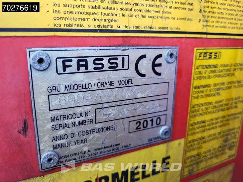 Kamion s otvorenim sandukom, Kamion s kranom Scania R480 8X2 FASSI F660AXP.25 Manual Retarder Lift+Lenkachse Euro 5: slika Kamion s otvorenim sandukom, Kamion s kranom Scania R480 8X2 FASSI F660AXP.25 Manual Retarder Lift+Lenkachse Euro 5