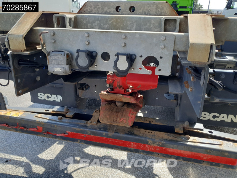 Transporter kontejnera/ Kamion s izmjenjivim sanducima Scania R520 R 6X2 BDF Retarder Lift-axle Automatic LED ACC Euro 6: slika Transporter kontejnera/ Kamion s izmjenjivim sanducima Scania R520 R 6X2 BDF Retarder Lift-axle Automatic LED ACC Euro 6