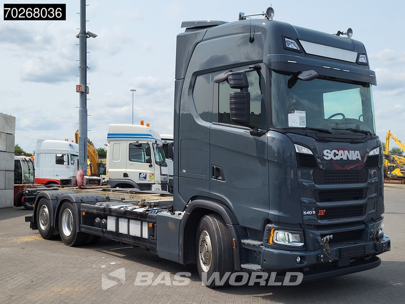 Scania S540 6X2 Retarder Euro 6 ACC Navi ADR Euro 6 - Transporter kontejnera/ Kamion s izmjenjivim sanducima: slika Scania S540 6X2 Retarder Euro 6 ACC Navi ADR Euro 6 - Transporter kontejnera/ Kamion s izmjenjivim sanducima Scania S540 6X2 Retarder Euro 6 ACC Navi ADR Euro 6 - Transporter kontejnera/ Kamion s izmjenjivim sanducima: slika Scania S540 6X2 Retarder Euro 6 ACC Navi ADR Euro 6 - Transporter kontejnera/ Kamion s izmjenjivim sanducima