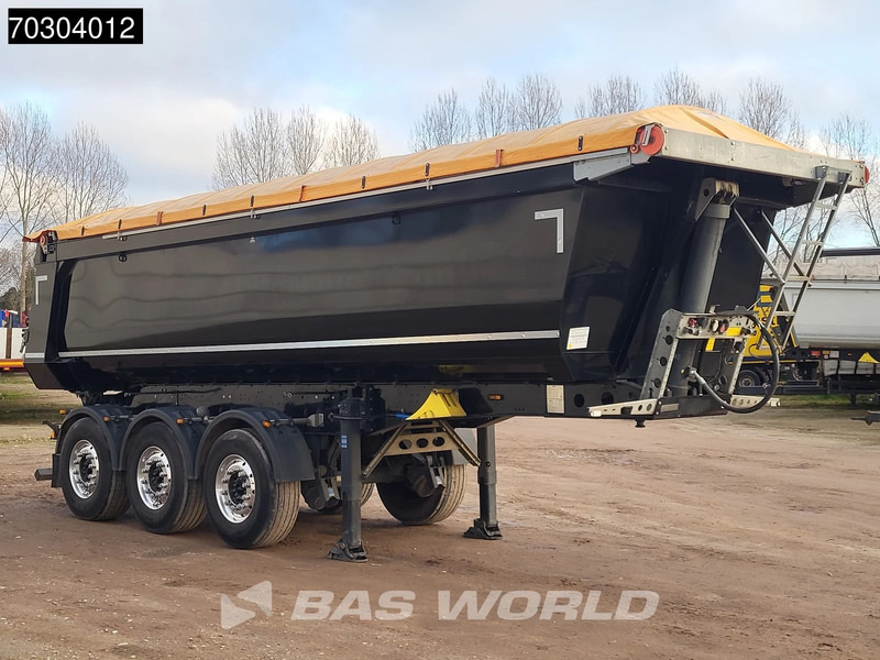 Schmitz Cargobull SCB*S3D 2xLifting Axle 26m3 - Kiper poluprikolica: slika Schmitz Cargobull SCB*S3D 2xLifting Axle 26m3 - Kiper poluprikolica Schmitz Cargobull SCB*S3D 2xLifting Axle 26m3 - Kiper poluprikolica: slika Schmitz Cargobull SCB*S3D 2xLifting Axle 26m3 - Kiper poluprikolica