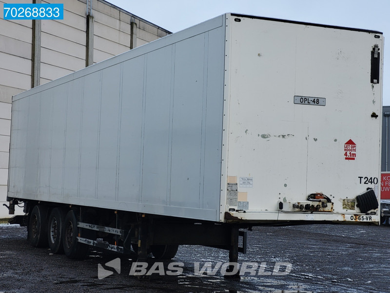 Schmitz Cargobull SKO24 3 axles Tailgate Lift+Lenakchse LBW - Poluprikolica sa zatvorenim sandukom: slika Schmitz Cargobull SKO24 3 axles Tailgate Lift+Lenakchse LBW - Poluprikolica sa zatvorenim sandukom Schmitz Cargobull SKO24 3 axles Tailgate Lift+Lenakchse LBW - Poluprikolica sa zatvorenim sandukom: slika Schmitz Cargobull SKO24 3 axles Tailgate Lift+Lenakchse LBW - Poluprikolica sa zatvorenim sandukom