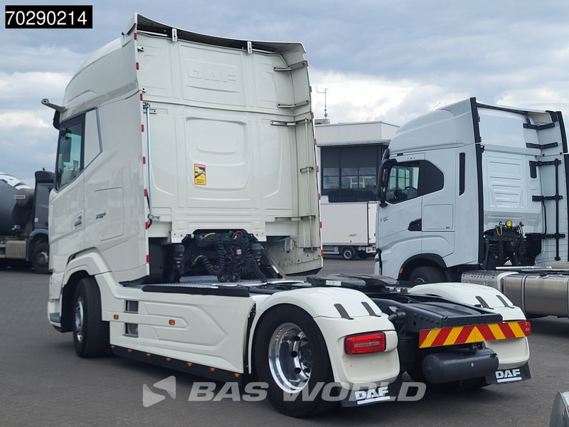 DAF XG+ 530 4X2 Retarder 2x Tanks Standklima Leather Alcoa's - Tegljač: slika DAF XG+ 530 4X2 Retarder 2x Tanks Standklima Leather Alcoa's - Tegljač DAF XG+ 530 4X2 Retarder 2x Tanks Standklima Leather Alcoa's - Tegljač: slika DAF XG+ 530 4X2 Retarder 2x Tanks Standklima Leather Alcoa's - Tegljač