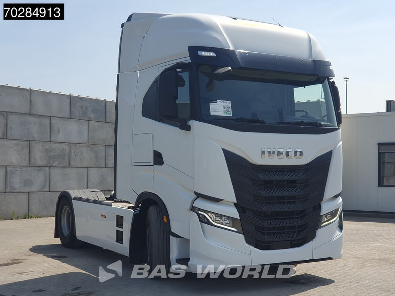 Iveco S-Way 510 S-Way 4X2 Retarder ACC Navi Euro 6 - Tegljač: slika Iveco S-Way 510 S-Way 4X2 Retarder ACC Navi Euro 6 - Tegljač Iveco S-Way 510 S-Way 4X2 Retarder ACC Navi Euro 6 - Tegljač: slika Iveco S-Way 510 S-Way 4X2 Retarder ACC Navi Euro 6 - Tegljač