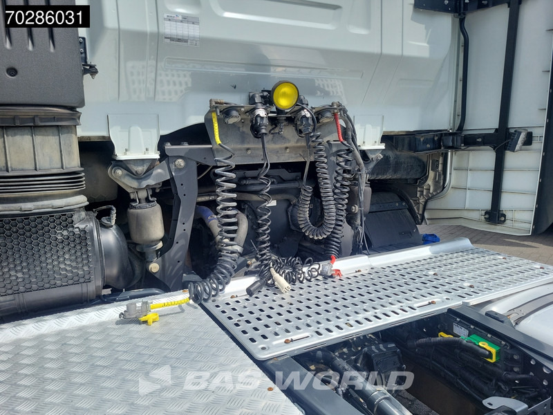 Iveco S-Way 510 S-Way 4X2 Retarder Navi ACC Euro 6 - Tegljač: slika Iveco S-Way 510 S-Way 4X2 Retarder Navi ACC Euro 6 - Tegljač Iveco S-Way 510 S-Way 4X2 Retarder Navi ACC Euro 6 - Tegljač: slika Iveco S-Way 510 S-Way 4X2 Retarder Navi ACC Euro 6 - Tegljač