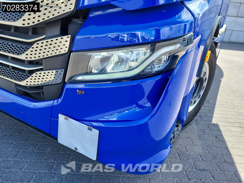 Tegljač Iveco S-Way 530 4X2 Retarder 2xTanks LED Standklima Navi ACC Euro 6: slika Tegljač Iveco S-Way 530 4X2 Retarder 2xTanks LED Standklima Navi ACC Euro 6