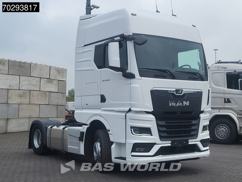 MAN TGX 18.480 4X2 NEW! GX Standklima LED 2xTanks ACC Euro 6 - Tegljač: slika MAN TGX 18.480 4X2 NEW! GX Standklima LED 2xTanks ACC Euro 6 - Tegljač MAN TGX 18.480 4X2 NEW! GX Standklima LED 2xTanks ACC Euro 6 - Tegljač: slika MAN TGX 18.480 4X2 NEW! GX Standklima LED 2xTanks ACC Euro 6 - Tegljač