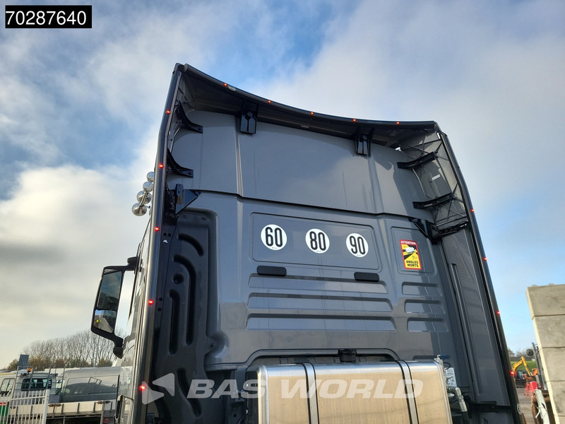 MAN TGX 18.520 4X2 Individual Lion S! New Hydrauliks GX Retarder Full-Air 2x Tanks Navi LED ACC Euro 6 - Tegljač: slika MAN TGX 18.520 4X2 Individual Lion S! New Hydrauliks GX Retarder Full-Air 2x Tanks Navi LED ACC Euro 6 - Tegljač MAN TGX 18.520 4X2 Individual Lion S! New Hydrauliks GX Retarder Full-Air 2x Tanks Navi LED ACC Euro 6 - Tegljač: slika MAN TGX 18.520 4X2 Individual Lion S! New Hydrauliks GX Retarder Full-Air 2x Tanks Navi LED ACC Euro 6 - Tegljač